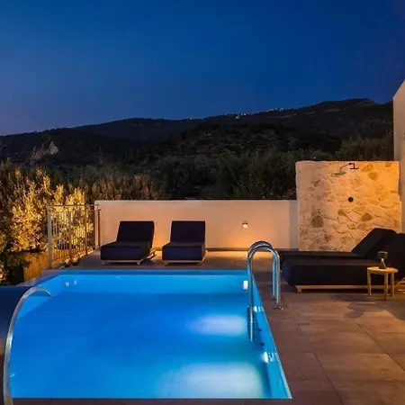 Villa Virida By Vintage Travel Asos